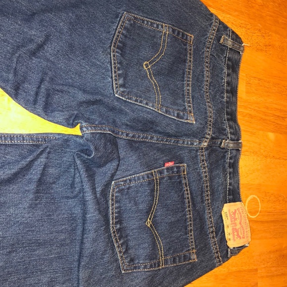 Boys 550 Relaxed Levi Jeans - 10 Husky - Picture 3 of 5